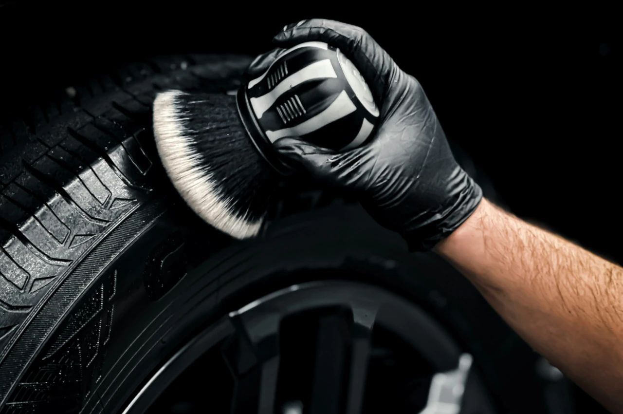 Traitement des plastiques et joints extérieurs à Belley – protection anti-UV